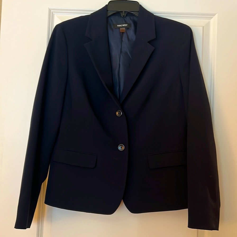 Women’s suit coat